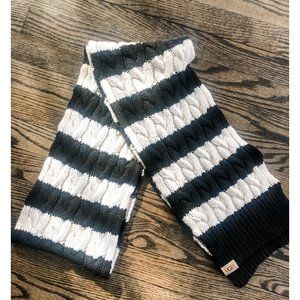 UGG Cable Knit Scarf